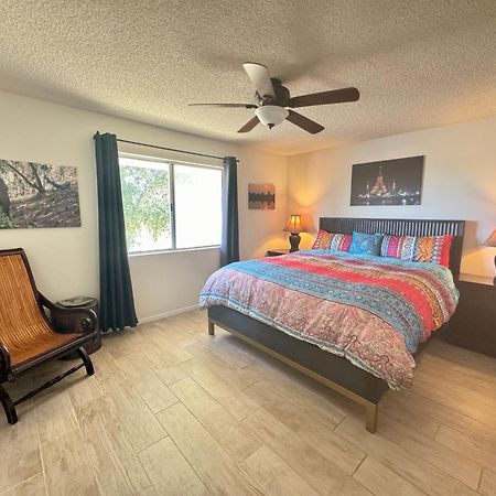 Float Pool, Hot Tub, Sauna, Views, Telescope-Skywatchers Haven Joshua Tree Exterior photo